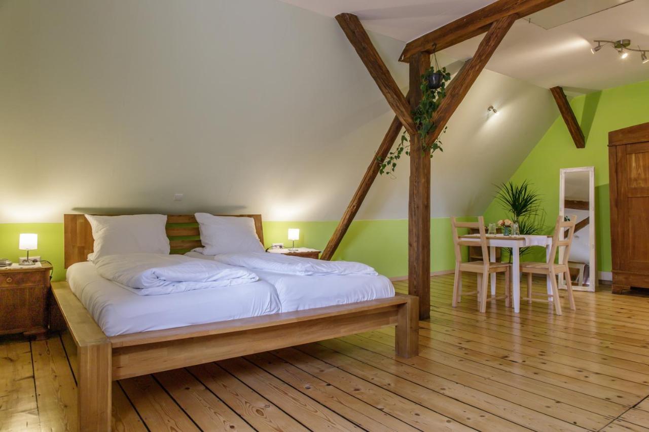 Schlafgut Gmelin Hotell Angelbachtal Exteriör bild